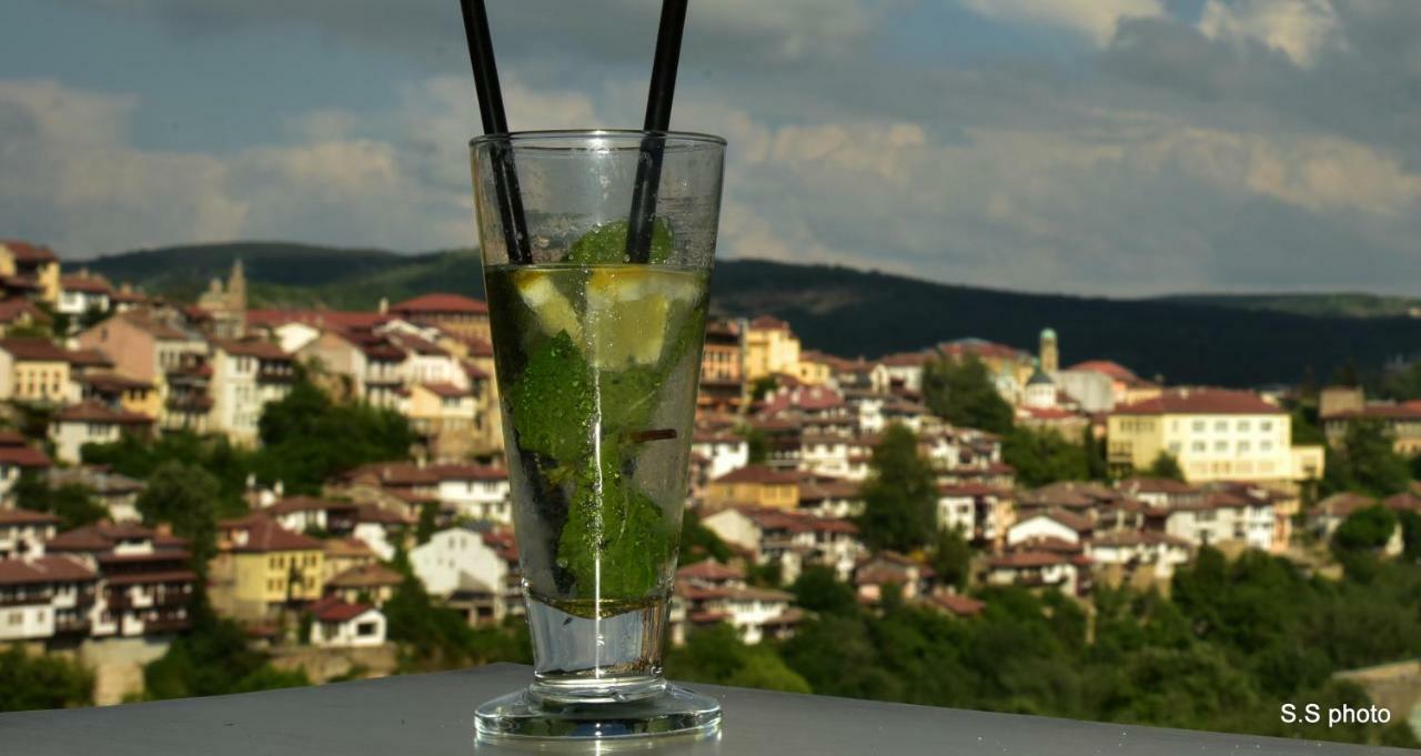 Complex Maximus Veliko Tărnovo Esterno foto