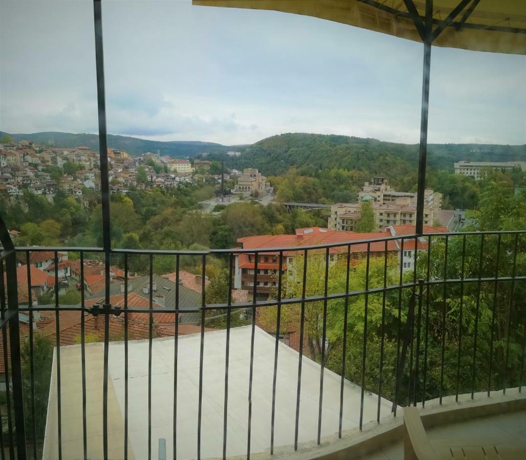 Complex Maximus Veliko Tărnovo Esterno foto